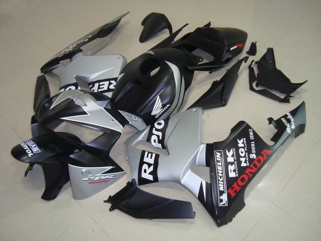 2005-2006 Matt Schwarz Silber Repsol CBR600RR Motorrad Verkleidung 2005-2006 Matt Schwarz Silber Repsol CBR600RR Motorrad Verkleidung